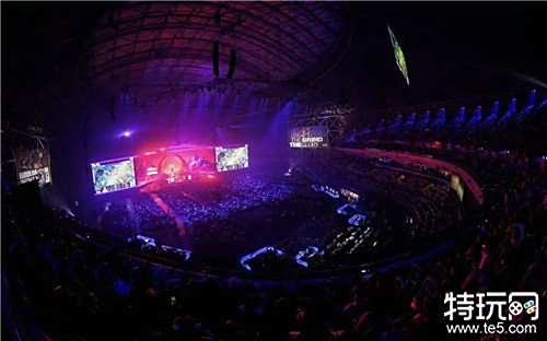 战略保守往 战略保守往