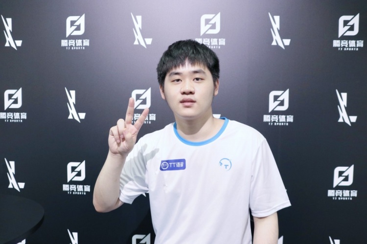 上的关键人 上的关键人