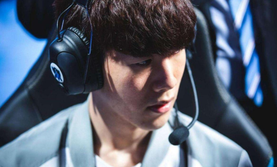 少年个人的 少年个人的