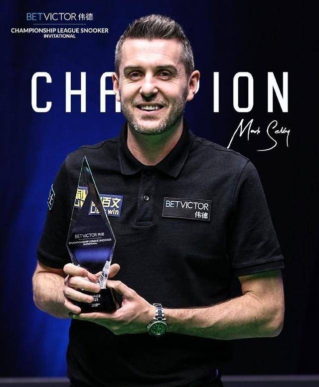 记者谈国足首发：全部6位中前场球员都背了黄牌 再得牌会缺席主场.